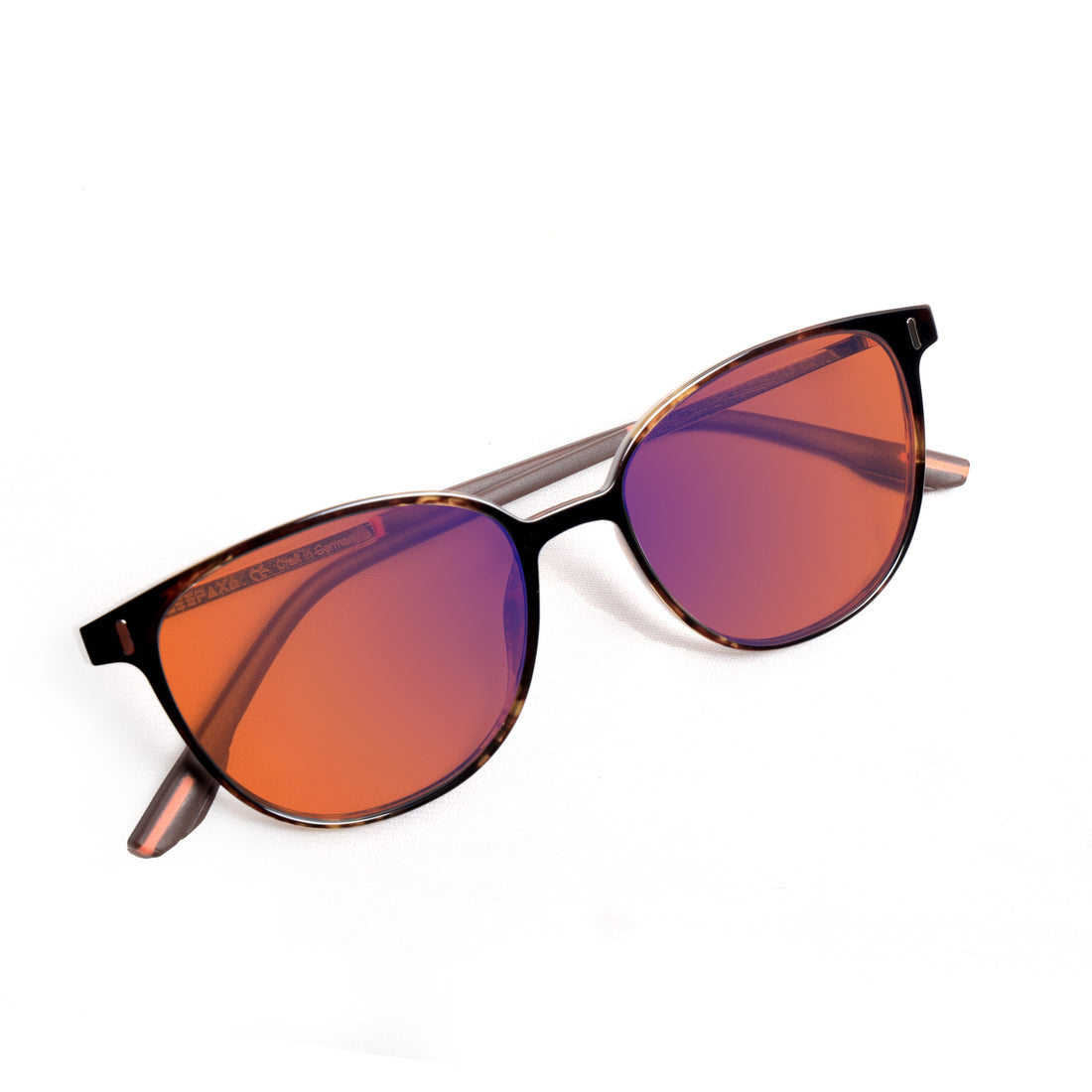 The Science Behind Amber Sleep Glasses: What Research Says